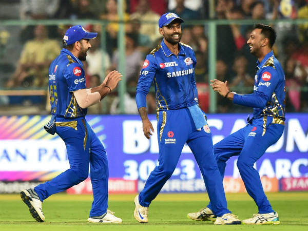 மும்பை வீரர்கள் 