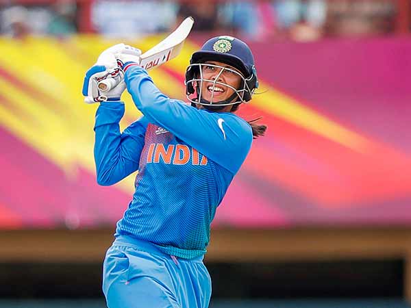 ஸ்மிருதி மந்தனா முதல் இடம்