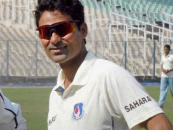 சர்ப்ராஸ் கானிற்கு காயம்