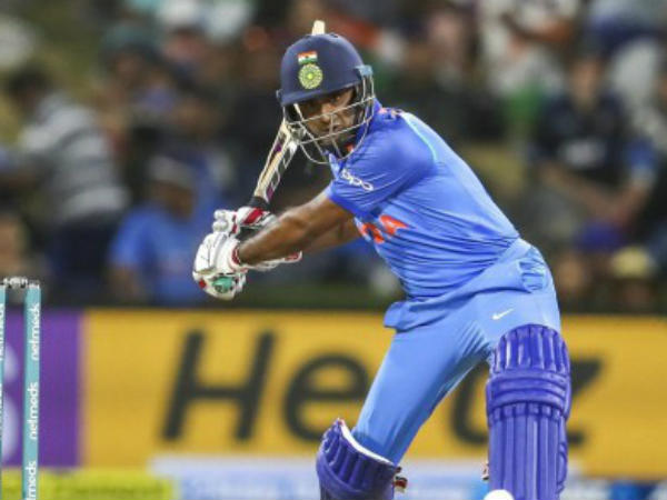 ஹைதராபாத் வீரர்கள் நிலை