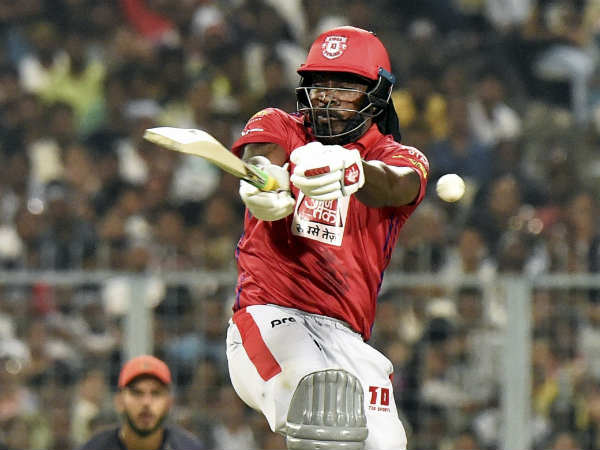 கிறிஸ் கெயில் அதிரடி