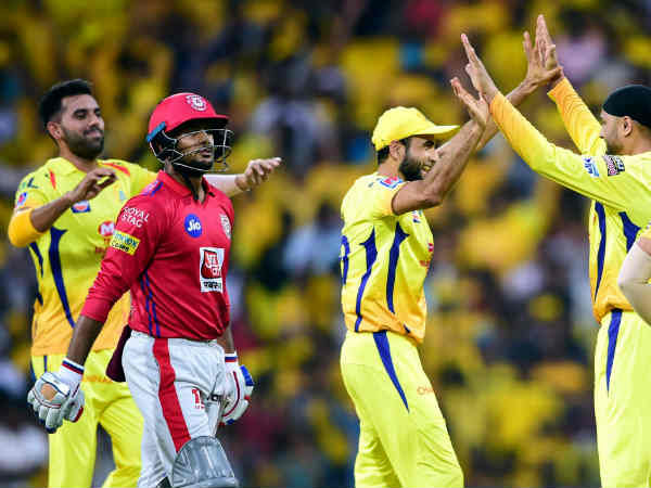 கடைசி ஓவரில்..