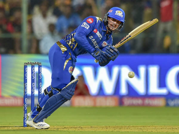 டி காக் ஆட்டமிழப்பு 