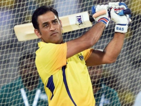 ரசிகர்கள் பீதி 