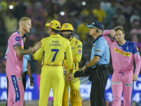 எதிர்ப்பு குரல்கள் 