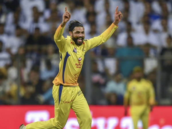 மும்பை ரசிகர்கள் ஏமாற்றம் மும்பை ரசிகர்கள் ஏமாற்றம்