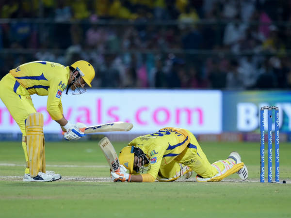 ஜடேஜா சிக்சர் 