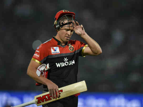 தகுதியானவர் யார்?