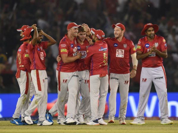 பேட்டிங்கில் ஜொலிப்பு 