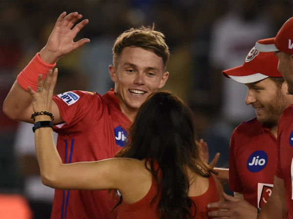 8 ஓவரில் 49 ரன்கள் 