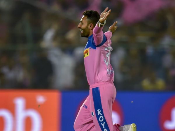 20 ரன்கள் குறைவு 20 ரன்கள் குறைவு