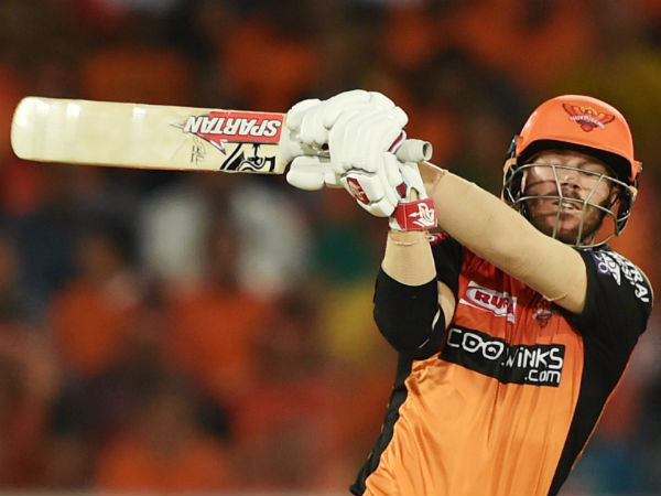 பெயர்ஸ்டோவ் அவுட் 