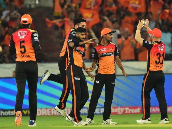 முன்ரோ அவுட் 