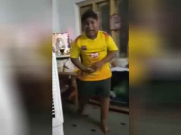 அழுது, உருளும் சிறுவன் 