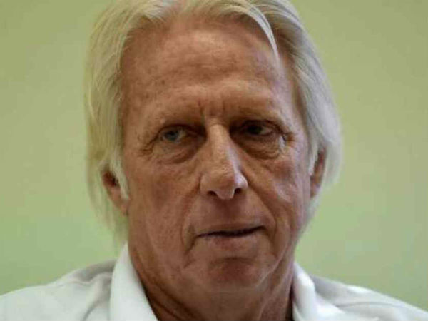 மரபுக்கு மாறான பந்துவீச்சு மரபுக்கு மாறான பந்துவீச்சு