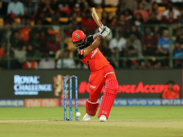 வில்லியம்சன் 75 ரன்கள் வில்லியம்சன் 75 ரன்கள்