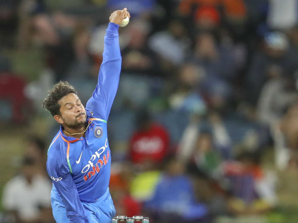 எங்களுக்கு ஆசான் 