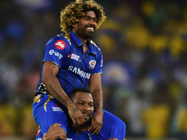 3 ஓவர்களில் 42 ரன்கள் 