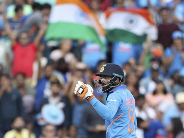 ஜடேஜா பேட்டிங் ஜடேஜா பேட்டிங்