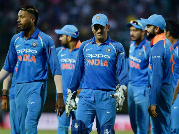 நெருக்கடி ஏற்படுத்தும் 