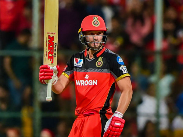 என்ன செய்தார் 