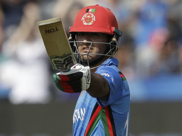 முதல்முறை அணிக்கு வந்தார் 