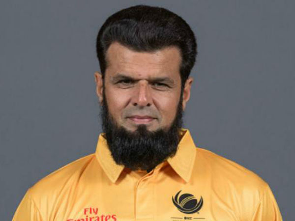 அம்பயர் அலீம் தார்