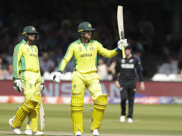 அசத்தல் பவுலிங் 