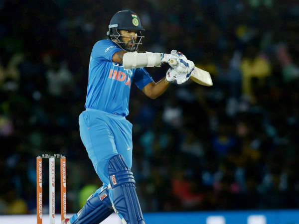 டாஸ் வென்றது 