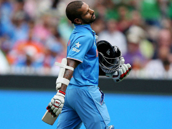 தவான் 12 முறை அவுட் 