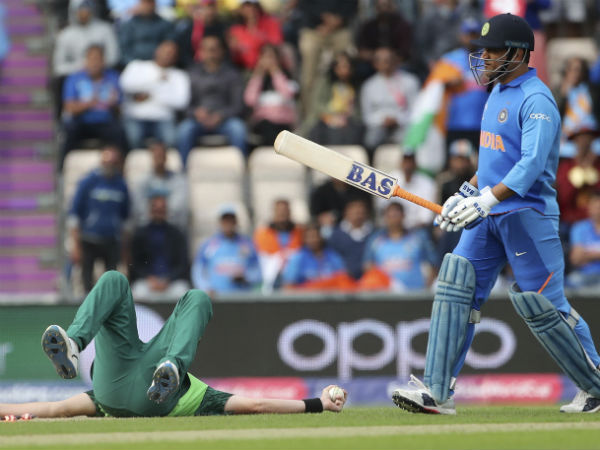 அபார வெற்றி 