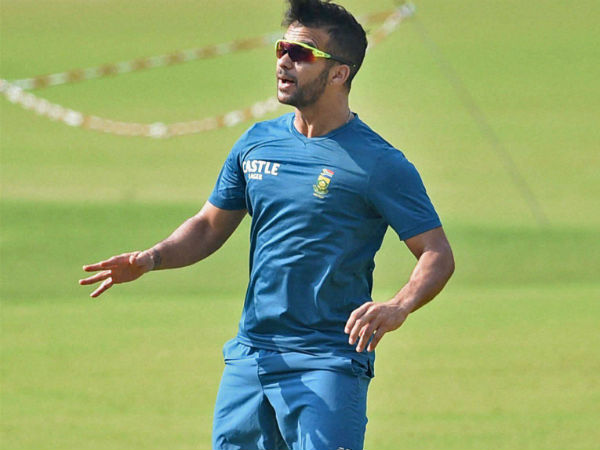 8 லீக் போட்டிகள் 