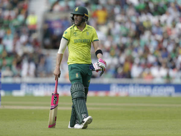 ஆட வேண்டாம் என்றோம்