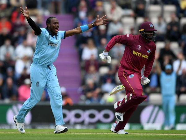 இருவர் காயம் இருவர் காயம்