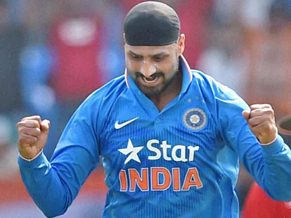 தாக்க தயாரானேன் தாக்க தயாரானேன்