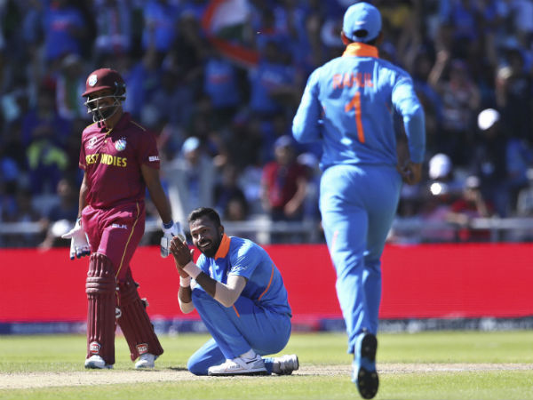 பந்துவீச்சு எப்படி?