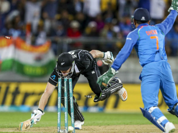 ரசிகர்கள் புகழ்ச்சி