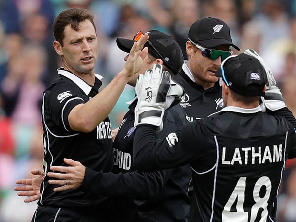 தடை யாருக்கு சாதகம்?