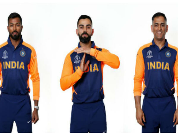 காவி நிறம்