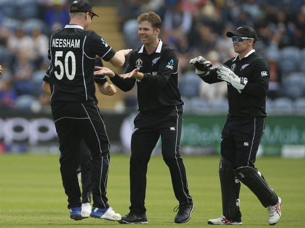 பந்துகளை வீணடித்தார்