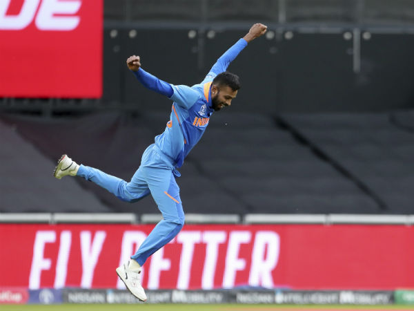 நான்கு பந்துகள் 