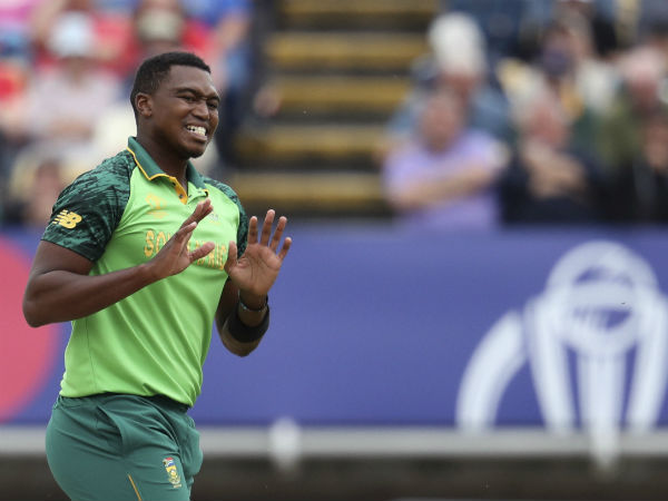 மோசமான பந்துவீச்சு