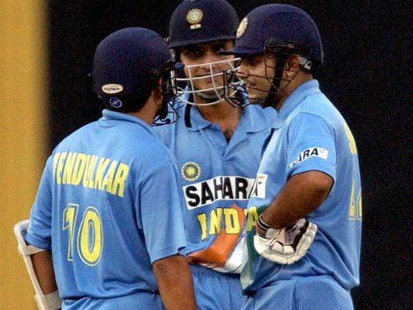 சதமடித்த அன்வர் சதமடித்த அன்வர்