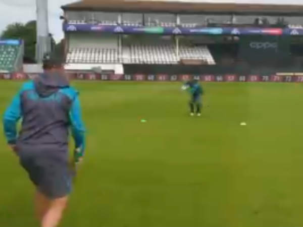 ஏன் சர்ப்ராஸ்?