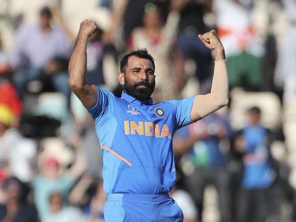 பறித்தார் ஷமி பறித்தார் ஷமி