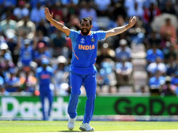 முதல் போனி 