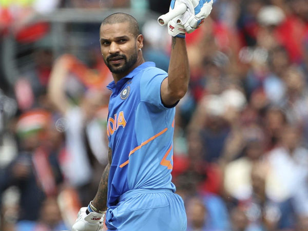 ஷிகர் தவான் 