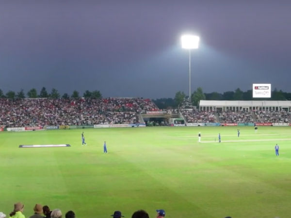 2 முறை வென்றிருக்கிறது 