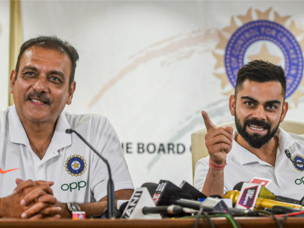 கோலி - ரவி சாஸ்திரி காத்திருப்பு