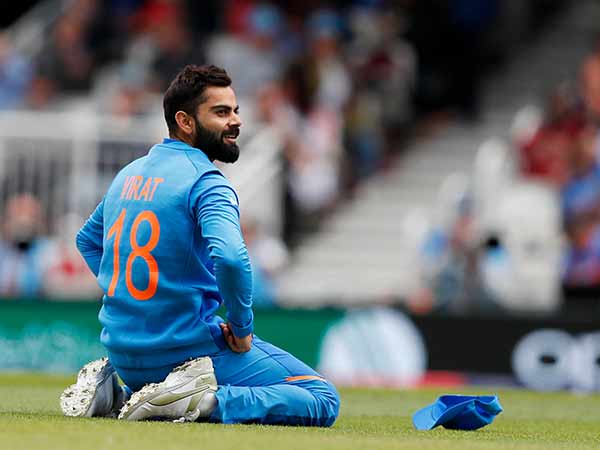 அவுட் பீல்ட் பிரச்சனை